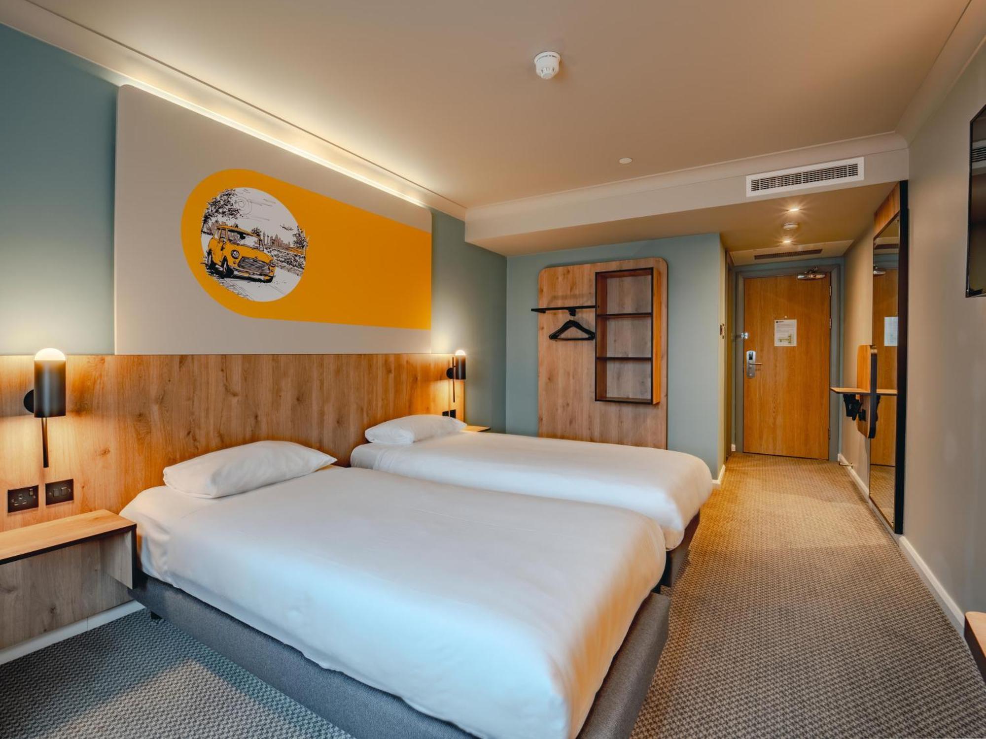 B&B Hotel London Heathrow Slough Exterior foto